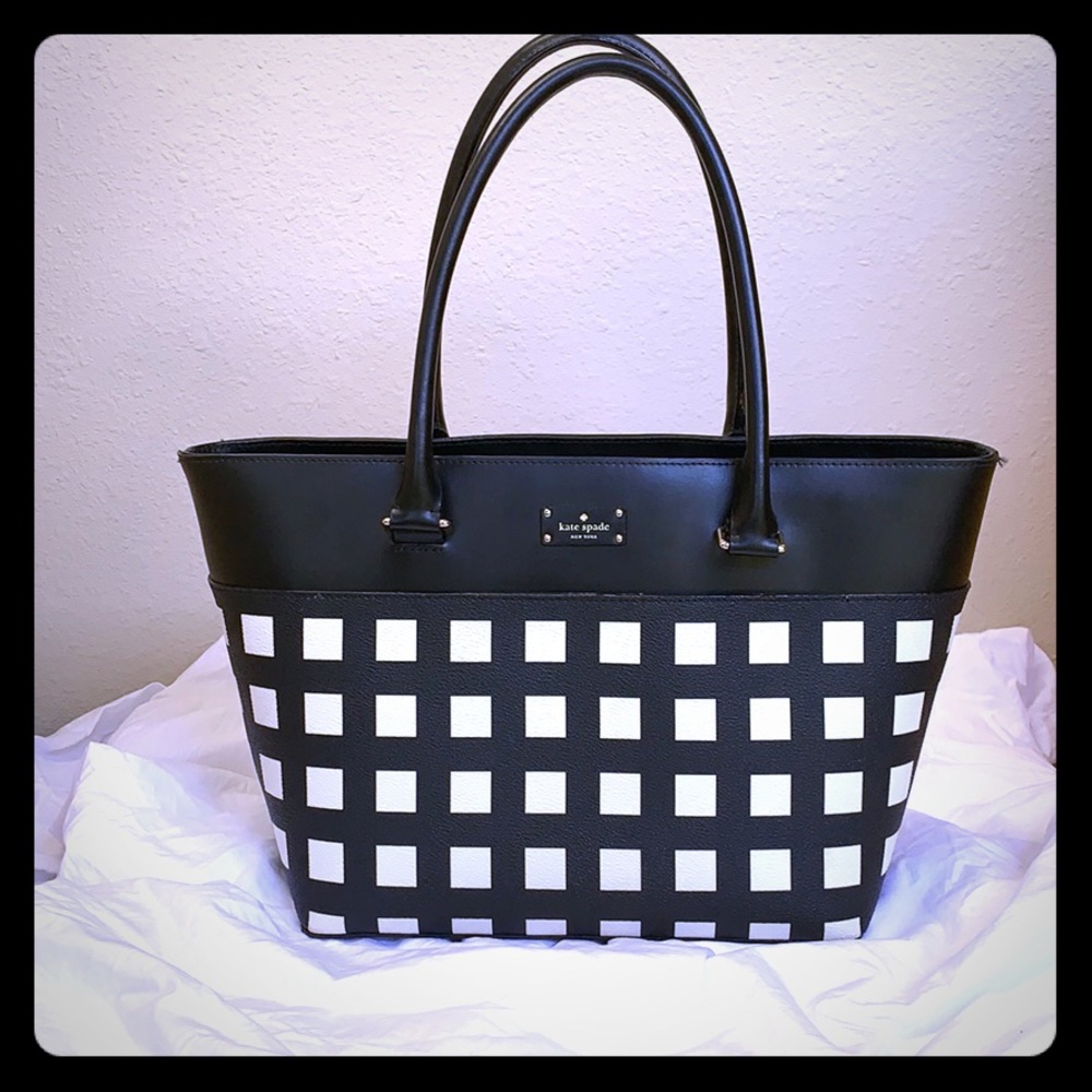 Kate Spade Cute Checkered Purse